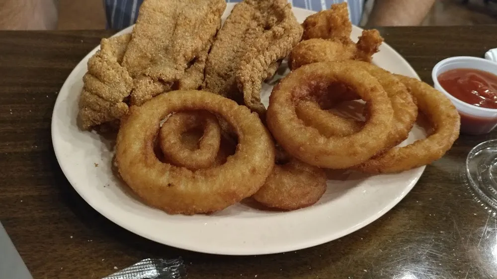 Catfish Filets with Onion Rings